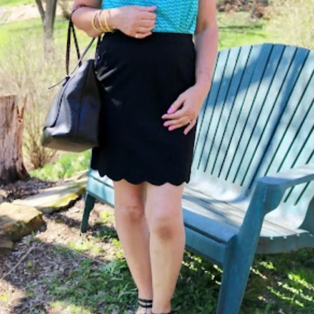 NEW Skies Are Blue Bernice Scallop Hem Skirt Black Women’s XS